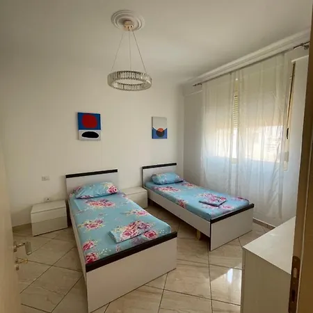 Apartamento Vista Mare A Valona 5 Persone *
